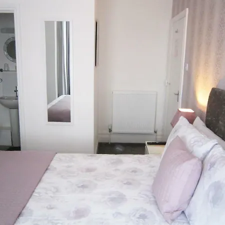 Hermosa Guesthouse Guest house Scarborough